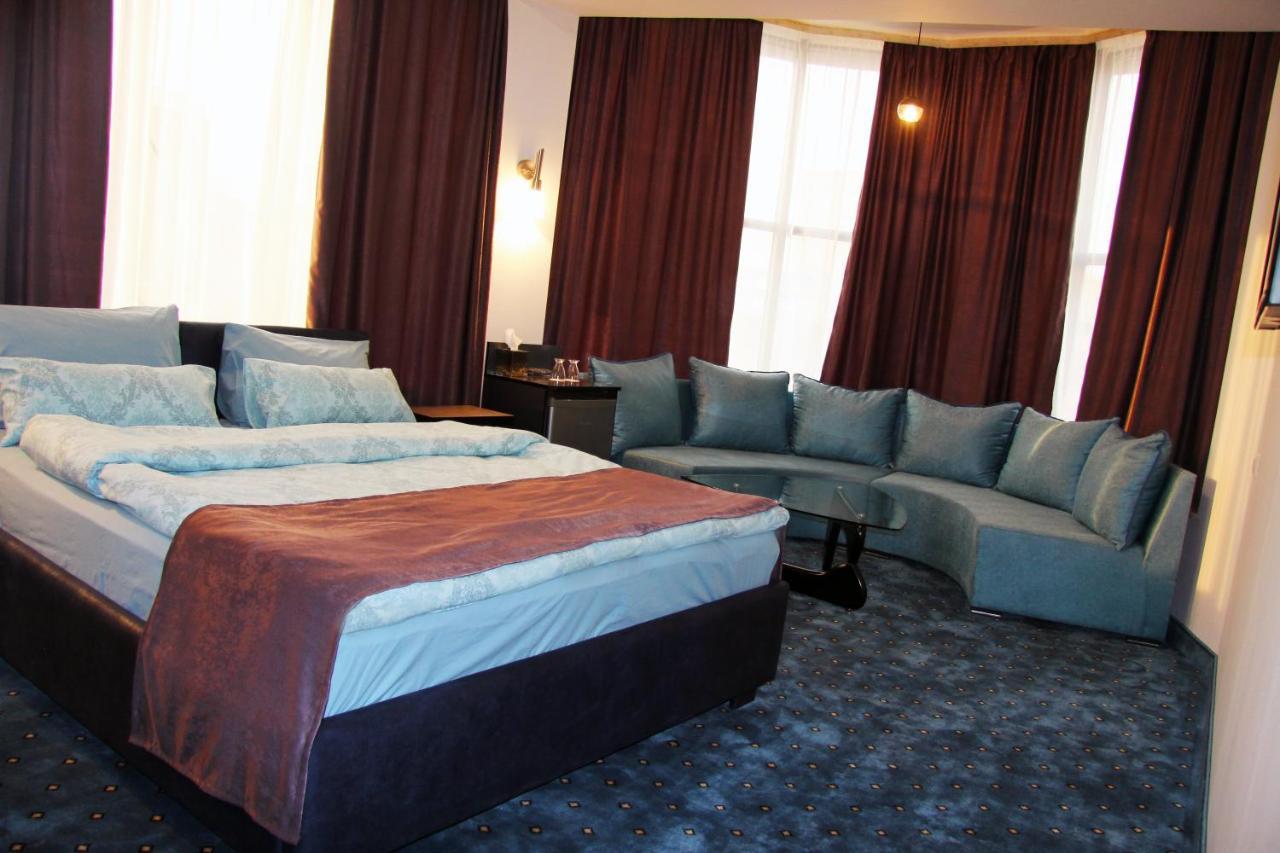 Nice Hotel Γιερεβάν Εξωτερικό φωτογραφία